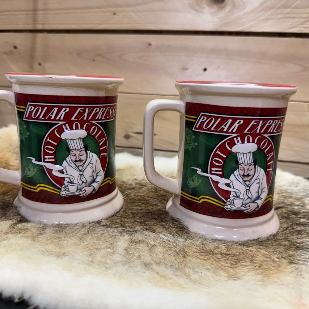 Express Polar Hot Chocolate Mugs - Green and Red